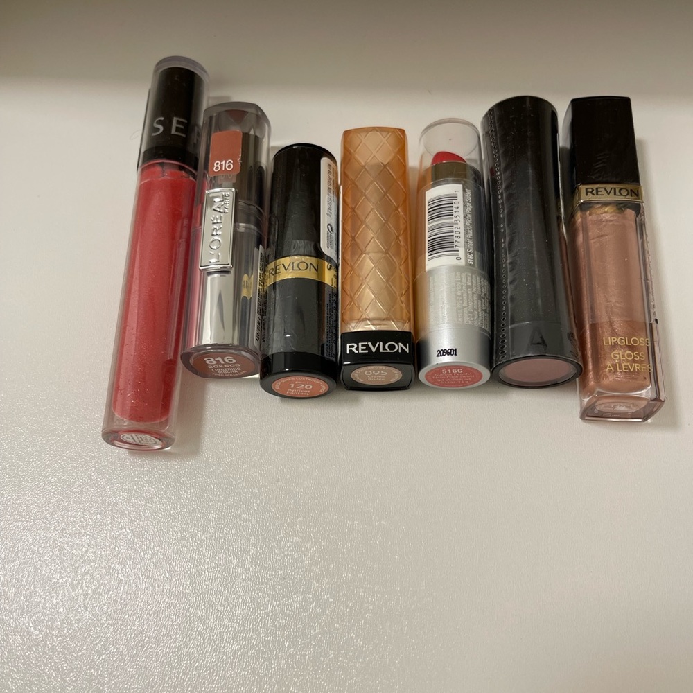 Lipsticks bundle - Picture 2 of 2